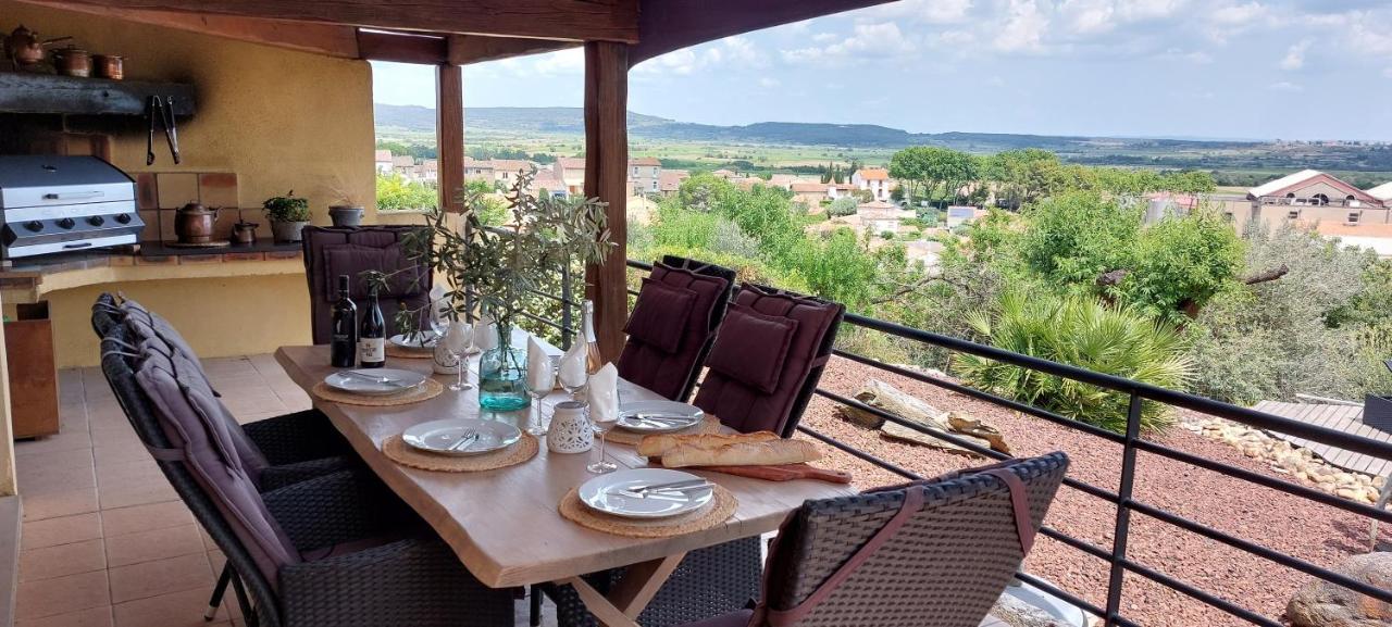Beautiful Villa With A Stunning View Roujan エクステリア 写真